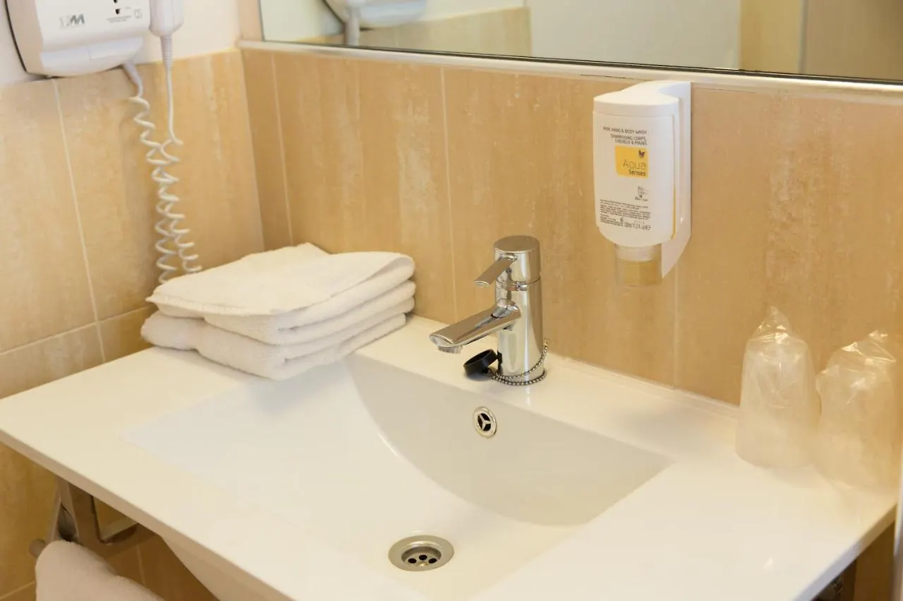 Le Clocher De Rodez Centre Gare Toulouse
