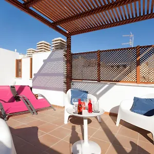 https://blaumar-sitges.catalonia-hotels.com