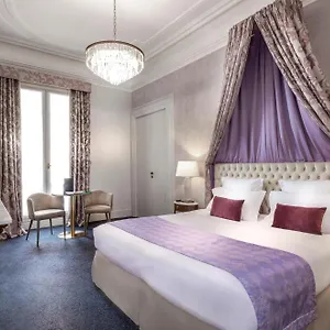 Claridge Hotel
