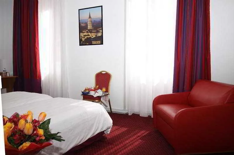 *** Hotel Le Clocher De Rodez Centre Gare Toulouse France