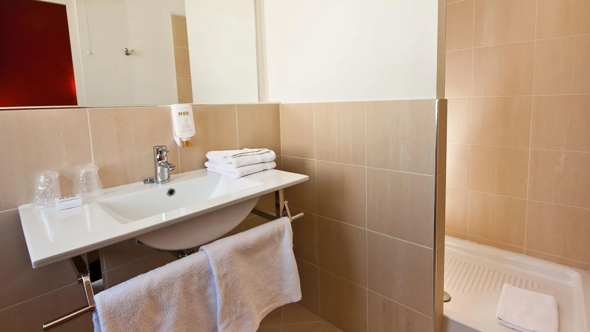 Le Clocher de Rodez Centre Gare Toulouse Hotel